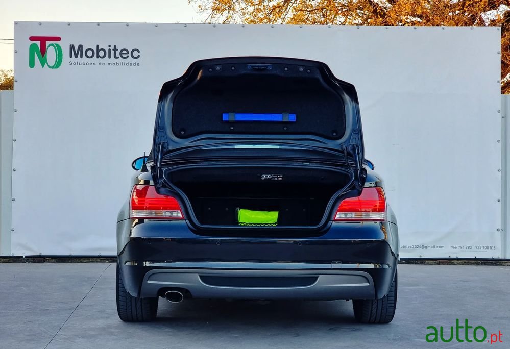 2008' BMW Série 1 D Cabrio photo #5