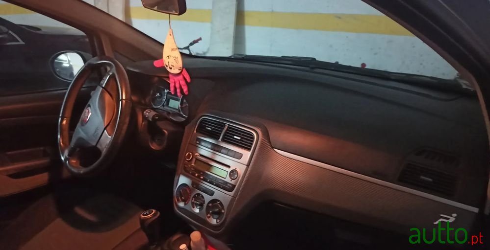 2009' Fiat Grande Punto photo #5