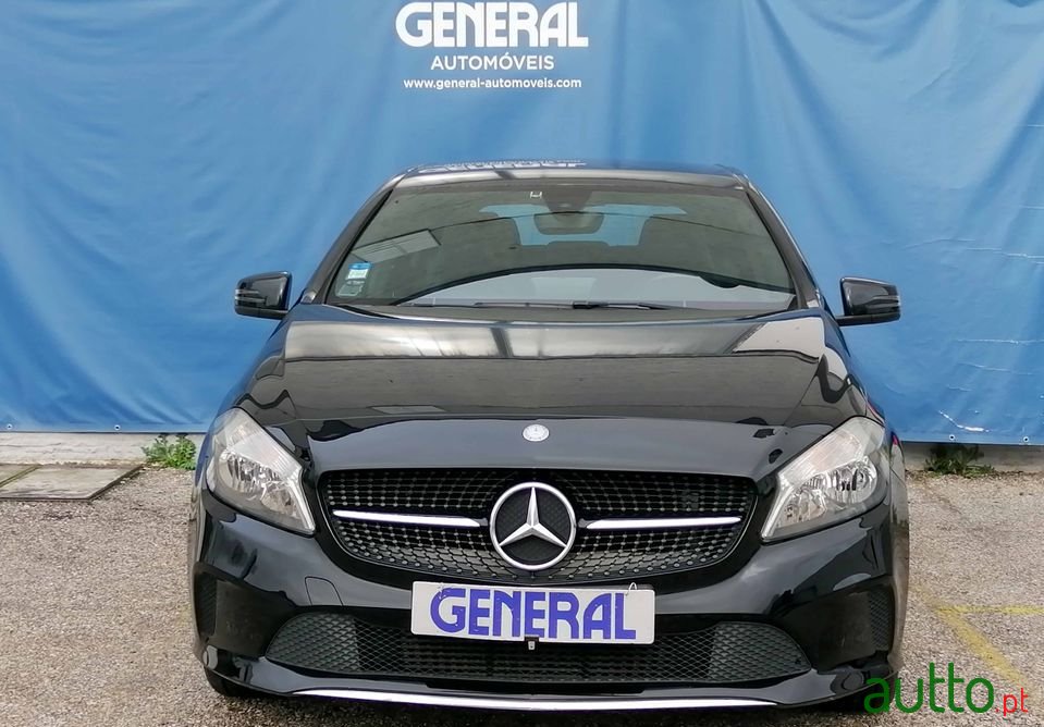 2017' Mercedes-Benz A-160 photo #2