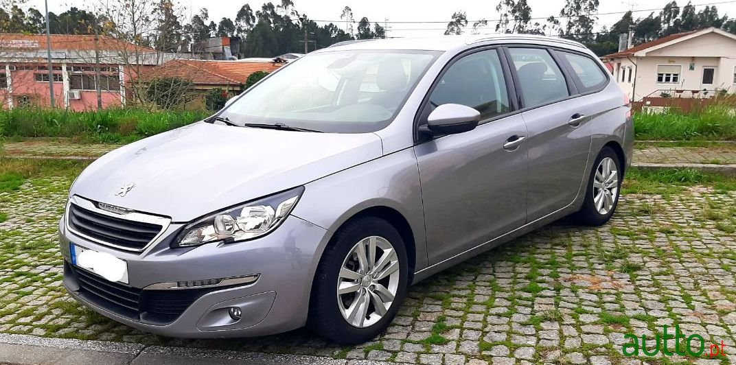 2017' Peugeot 308 Sw photo #2