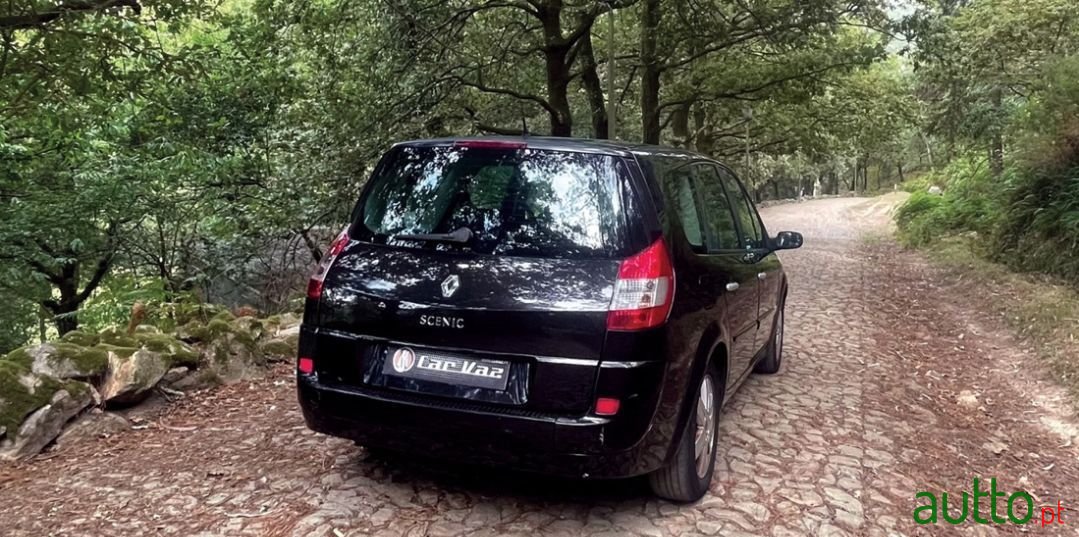 2005' Renault Scenic photo #6