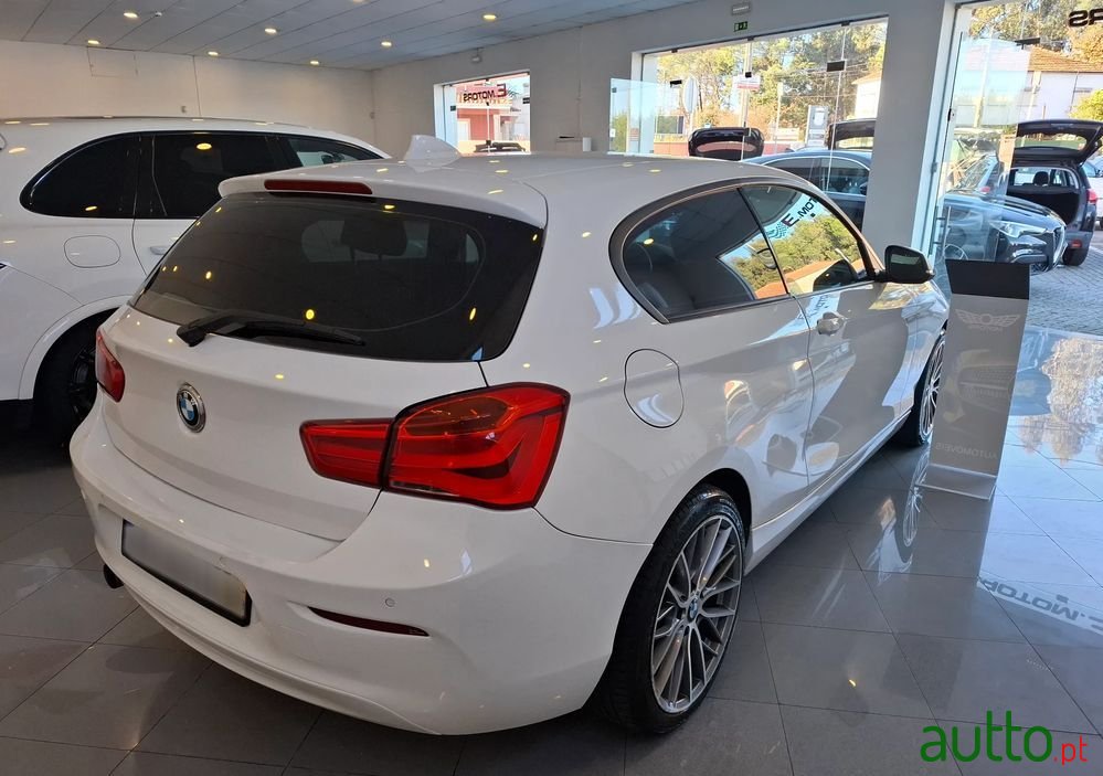 2015' BMW Série 1 D Advantage photo #6