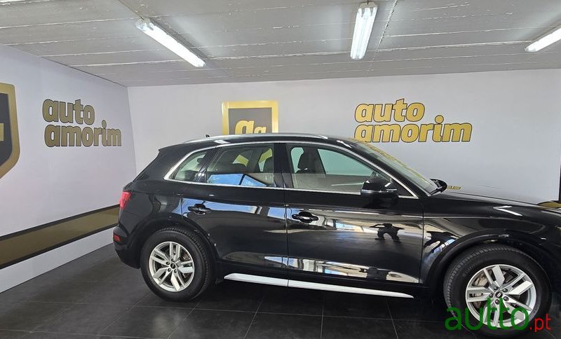 2021' Audi Q5 S Tronic photo #2