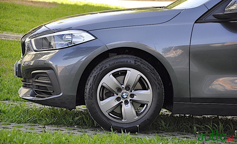 2021' BMW Série 1 photo #4