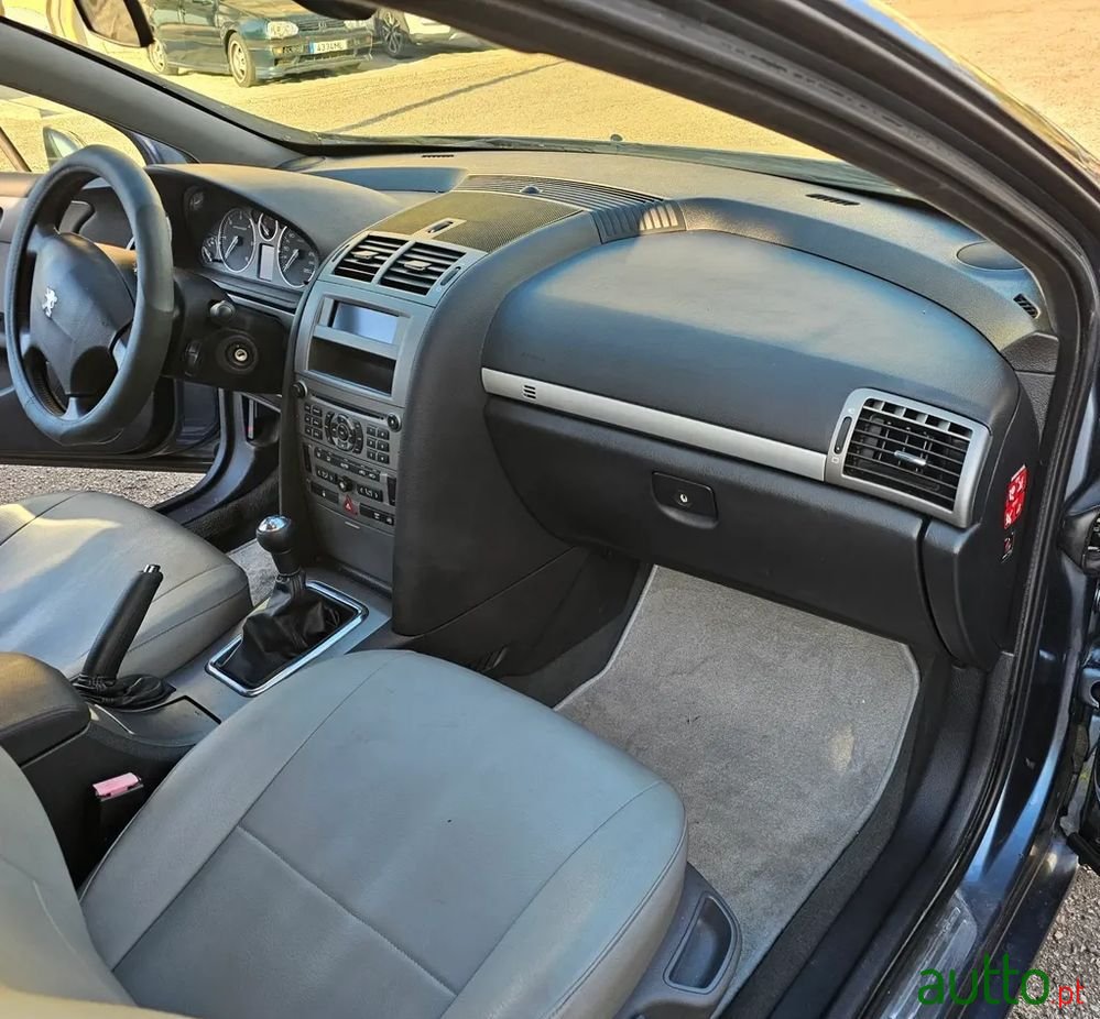 2005' Peugeot 407 1.6 Hdi Executive photo #3