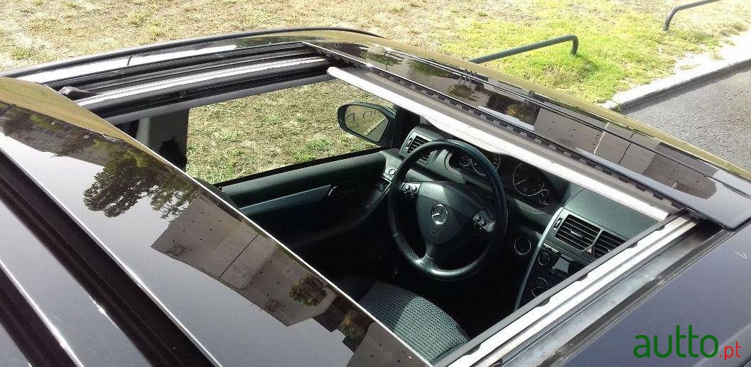 2005' Mercedes-Benz A-150 photo #3