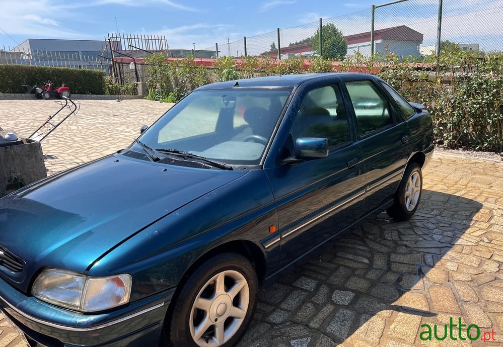 1994' Ford Escort 1.3I Boston photo #3