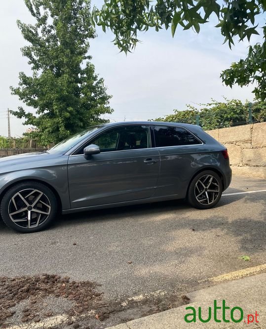 2013' Audi A3 Sport photo #5