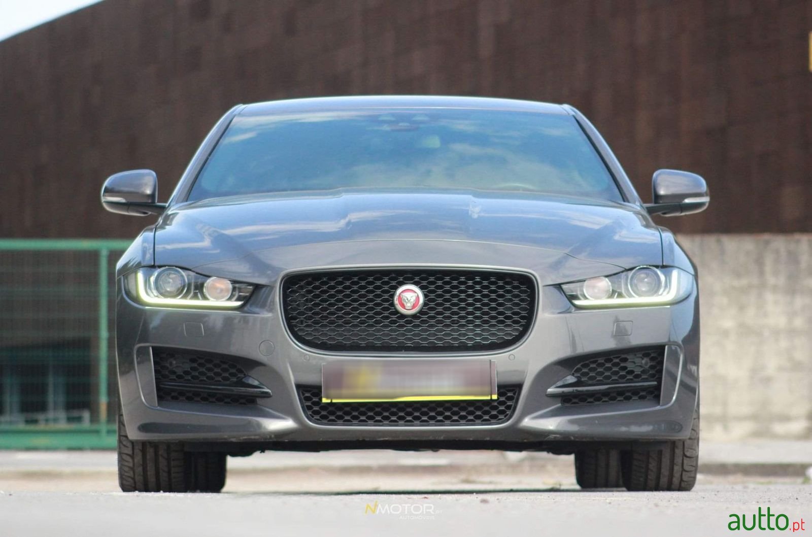 2016' Jaguar XE photo #6