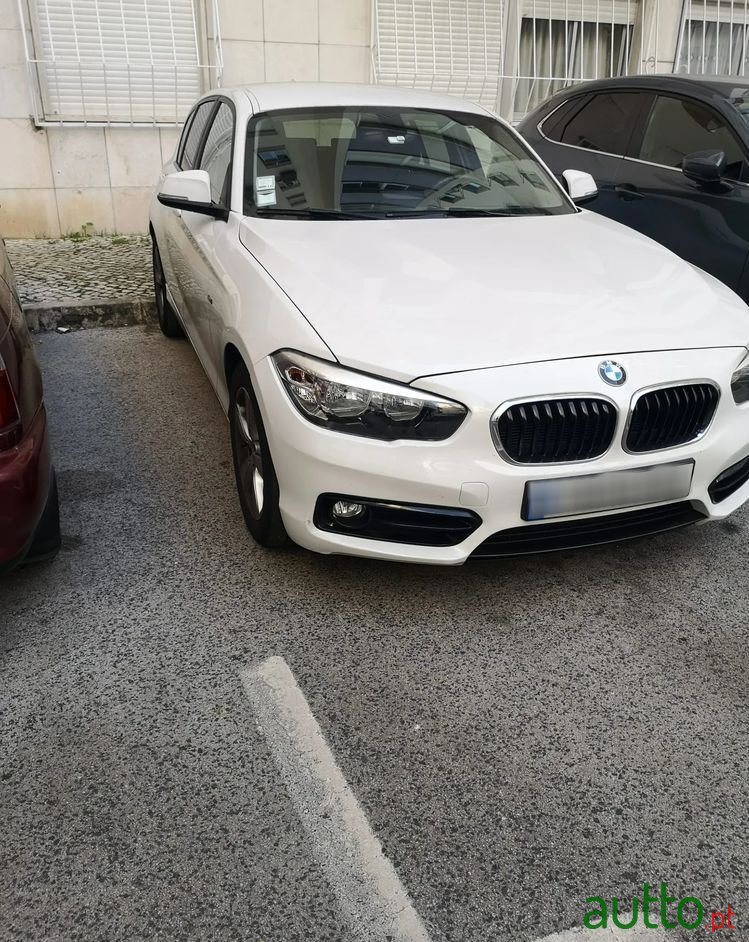 2017' BMW 116 D Line Sport Auto photo #2