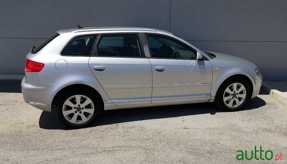 2006' Audi A3 Sportback photo #2