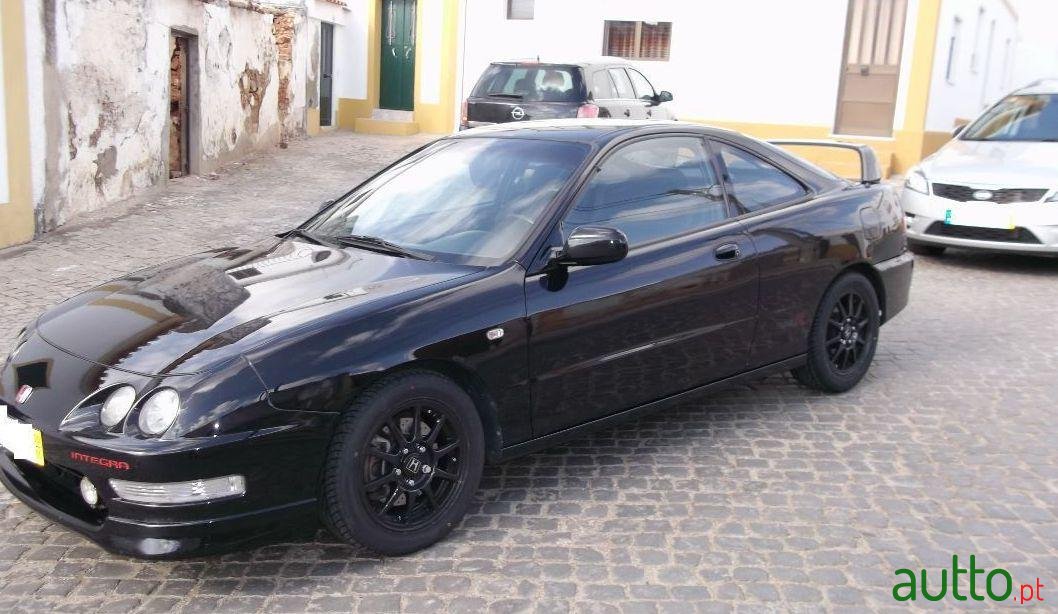 2000' Honda Integra Type R photo #1