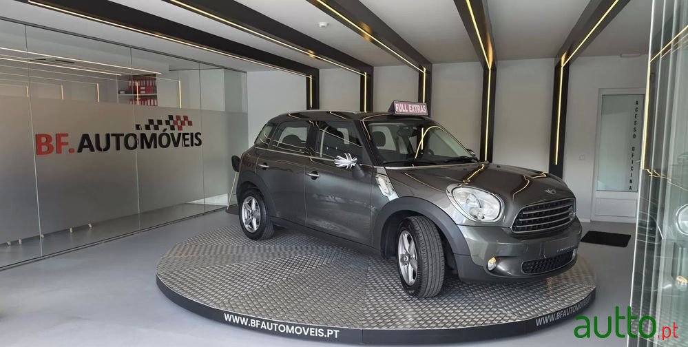 2013' MINI Countryman One D photo #5