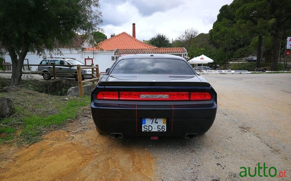 2012' Dodge Challenger photo #4