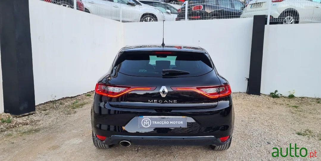2016' Renault Megane photo #6