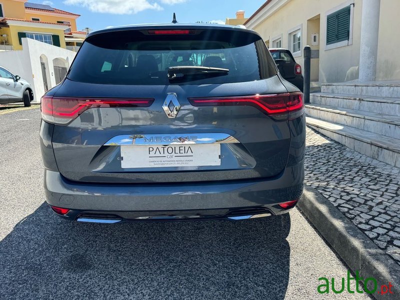 2021' Renault Megane Sport Tourer photo #4