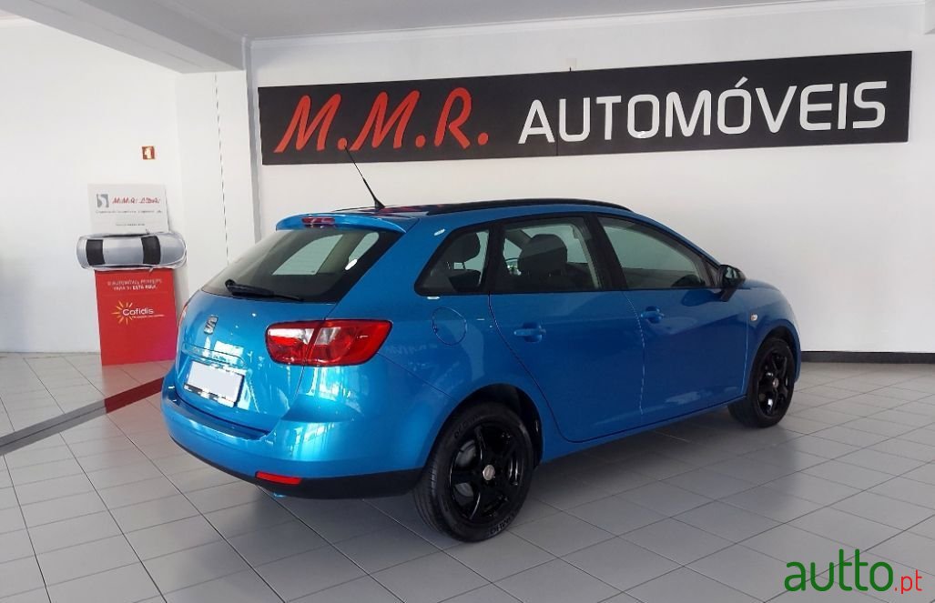 2014' SEAT Ibiza-St photo #3