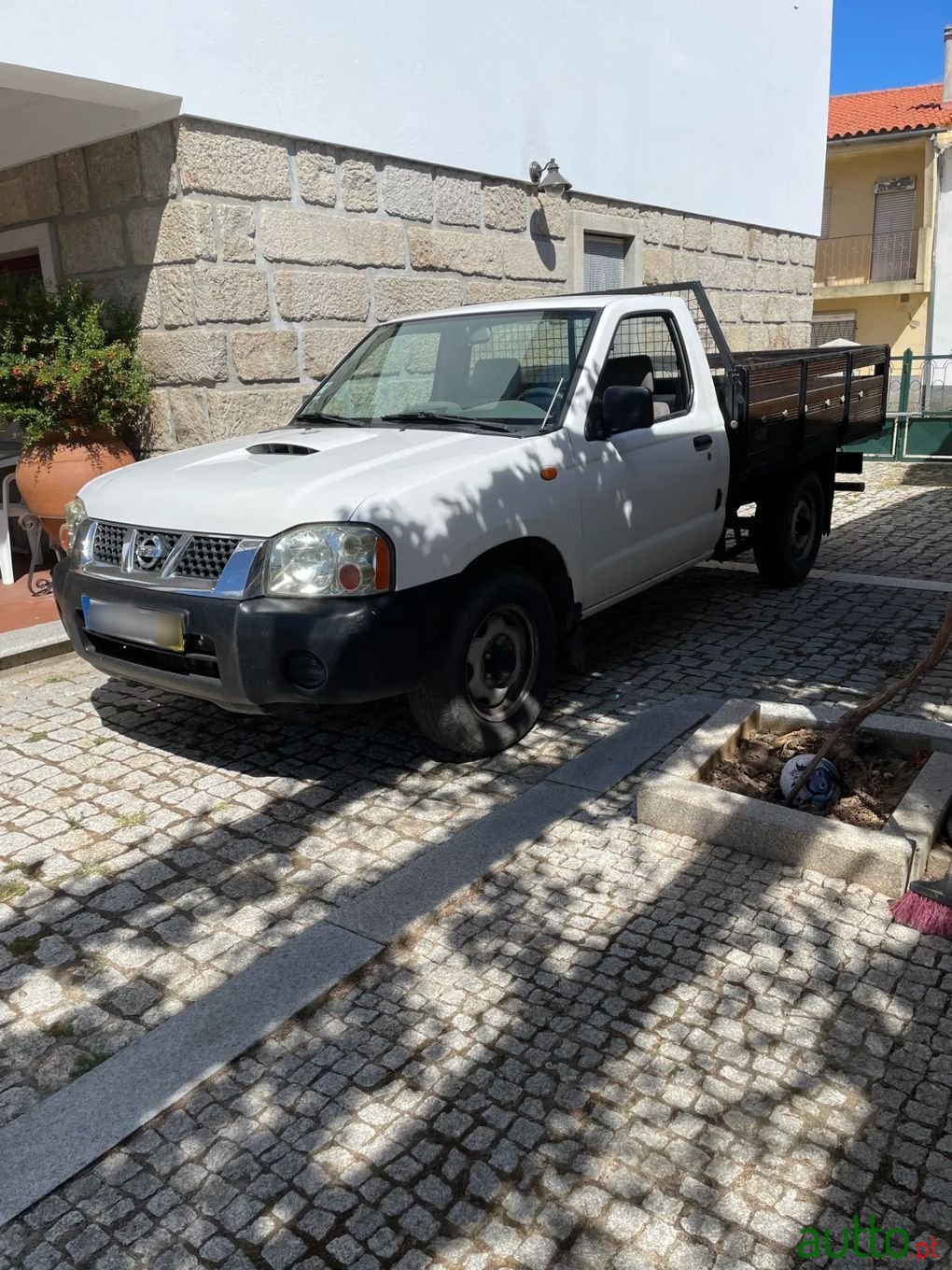 2004' Nissan Pick Up photo #4