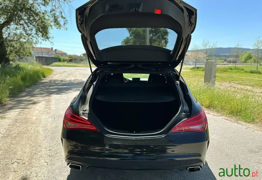 2015' Mercedes-Benz CLA 200 photo #5