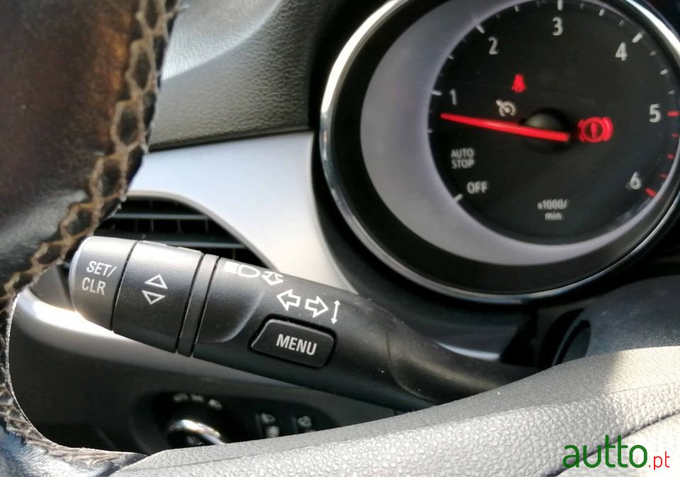 2017' Opel Astra Sports Tourer photo #6