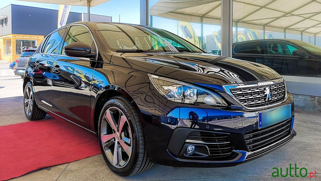 2018' Peugeot 308 photo #1