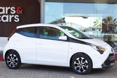 2022' Toyota Aygo