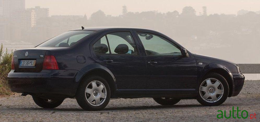 1999' Volkswagen Bora Highline photo #3