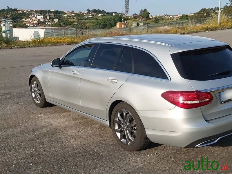 2015' Mercedes-Benz C-200 photo #5