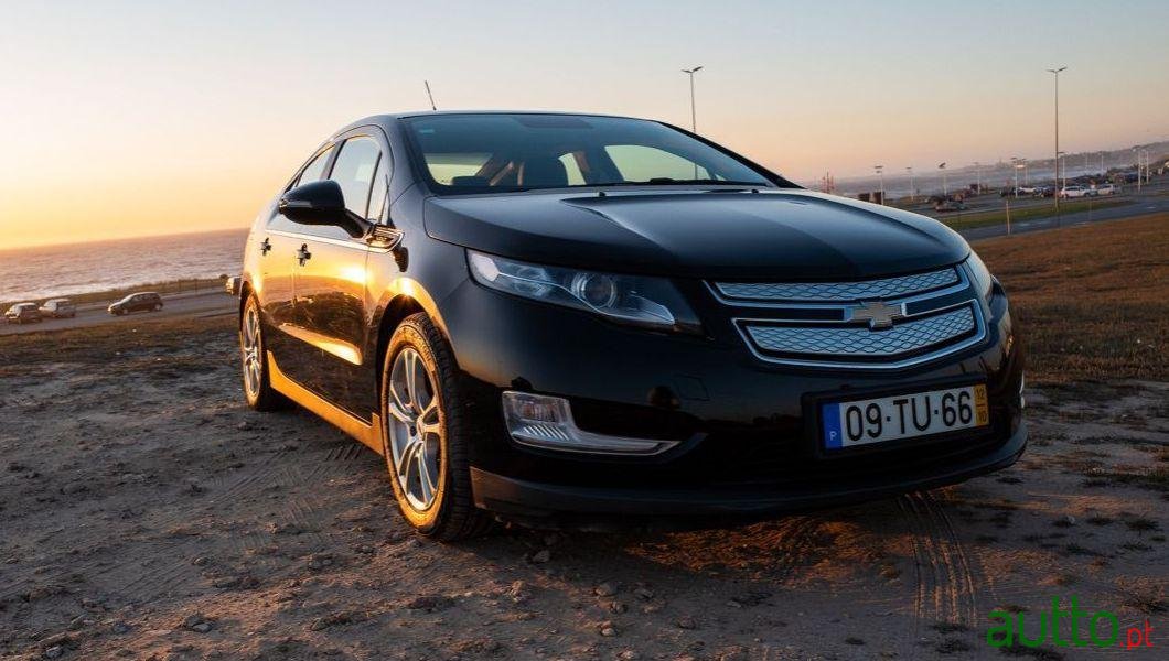 2012' Opel Ampera photo #2