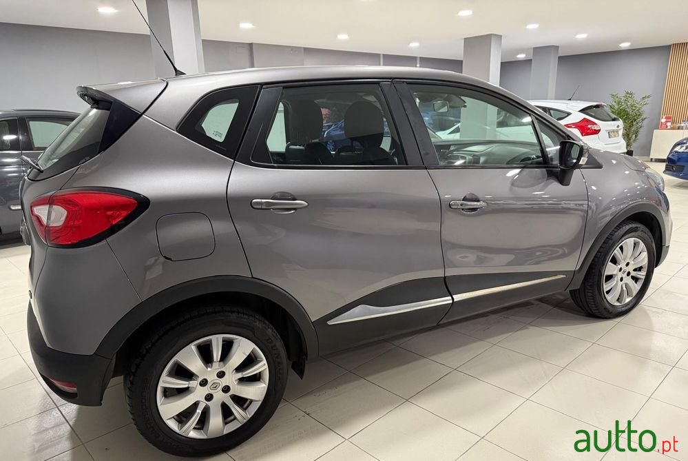 2013' Renault Captur 1.5 Dci Exclusive photo #3