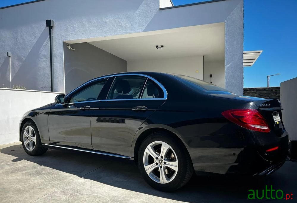 2018' Mercedes-Benz Classe E photo #3