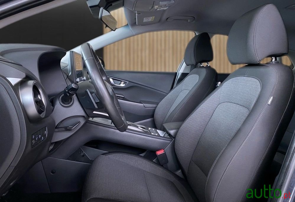 2022' Hyundai Kauai Ev 64 Kwh Premium photo #5