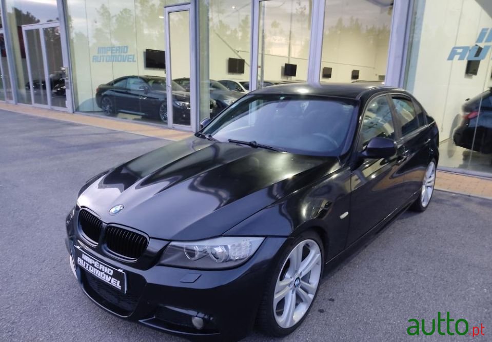 2009' BMW 318 photo #5