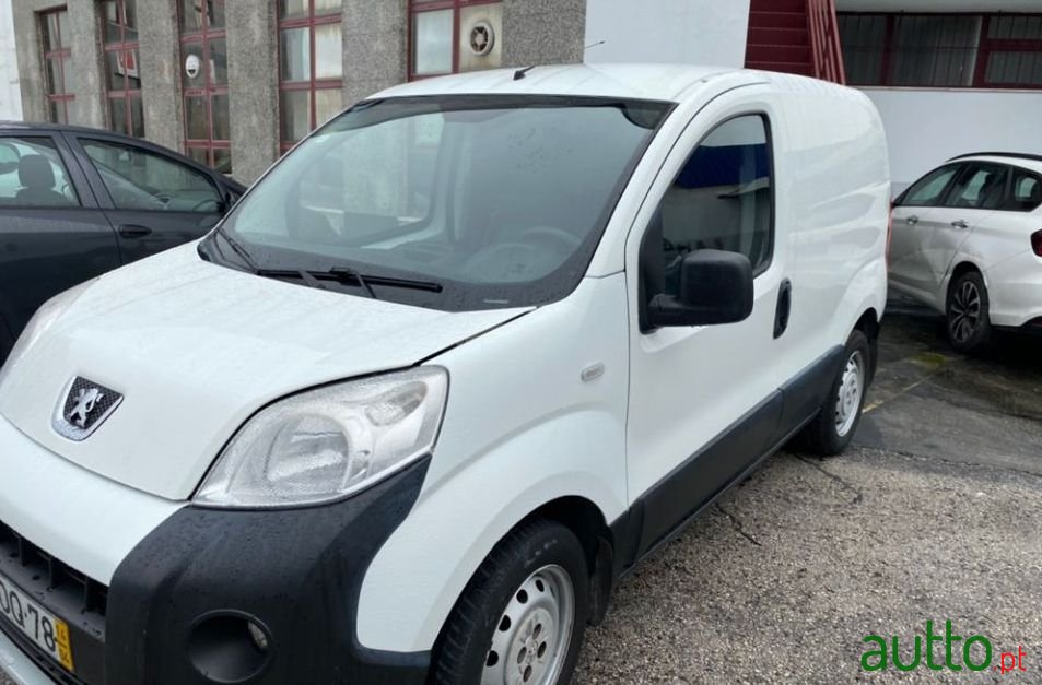 2014' Peugeot Bipper-Tepee photo #2