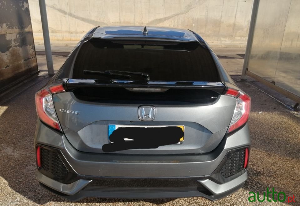 2018' Honda Civic photo #2