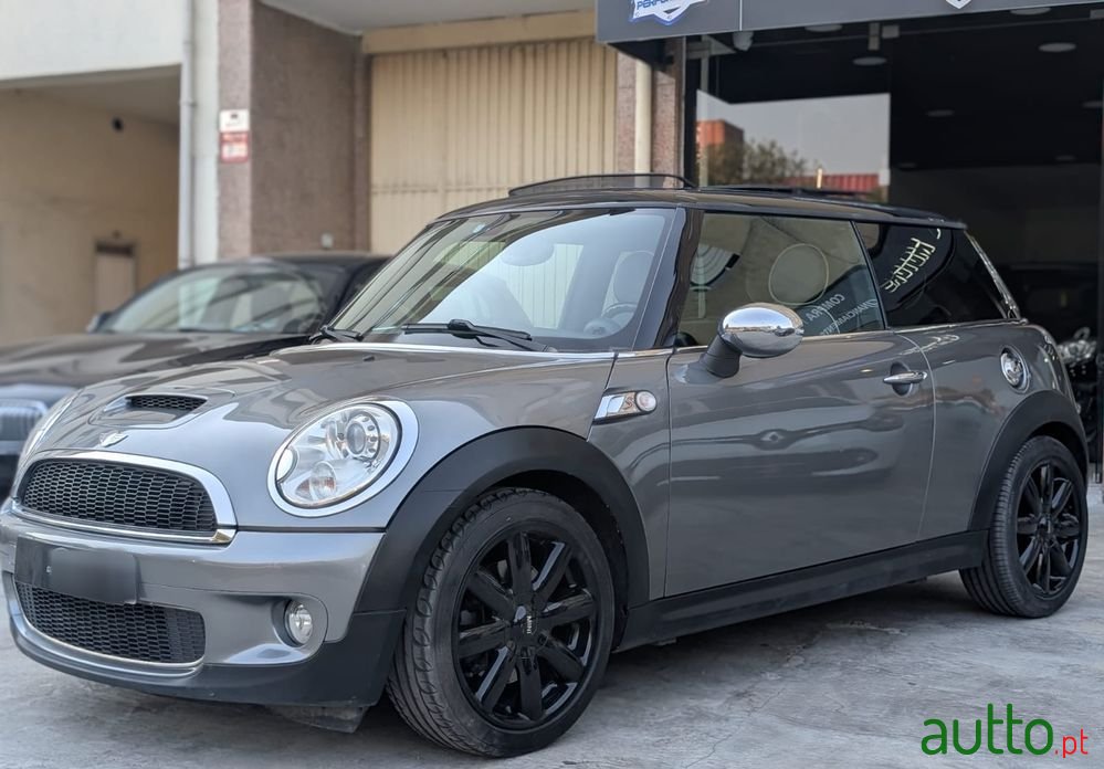 2008' MINI Cooper S 3 Portas photo #4