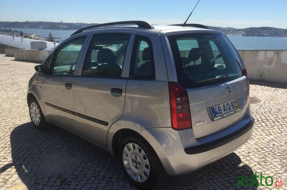 2005' Fiat Idea 1.2 16V Active photo #1