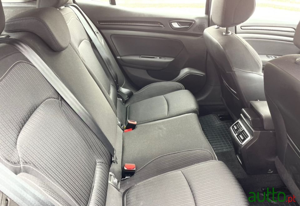 2016' Renault Megane photo #6