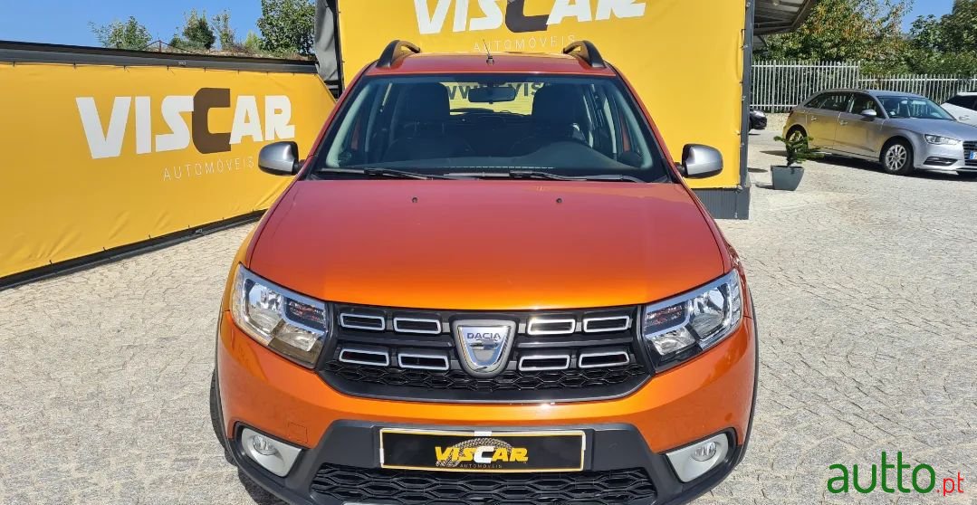 2017' Dacia Sandero photo #2