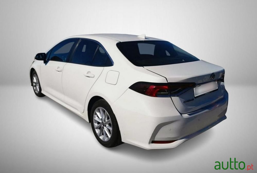 2023' Toyota Corolla photo #2