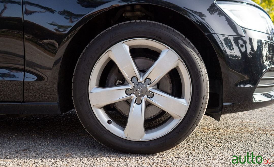 2014' Audi A6 Avant photo #4