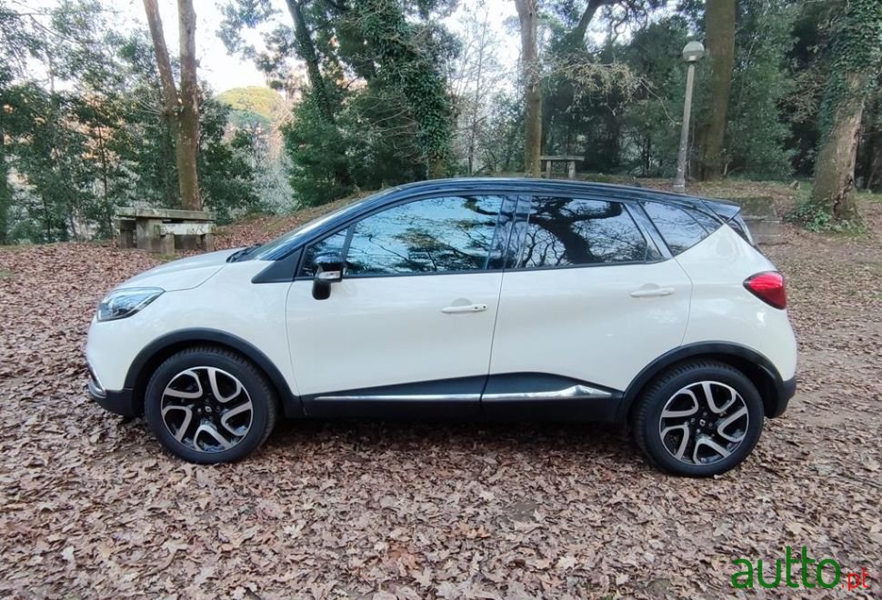 2015' Renault Captur photo #3