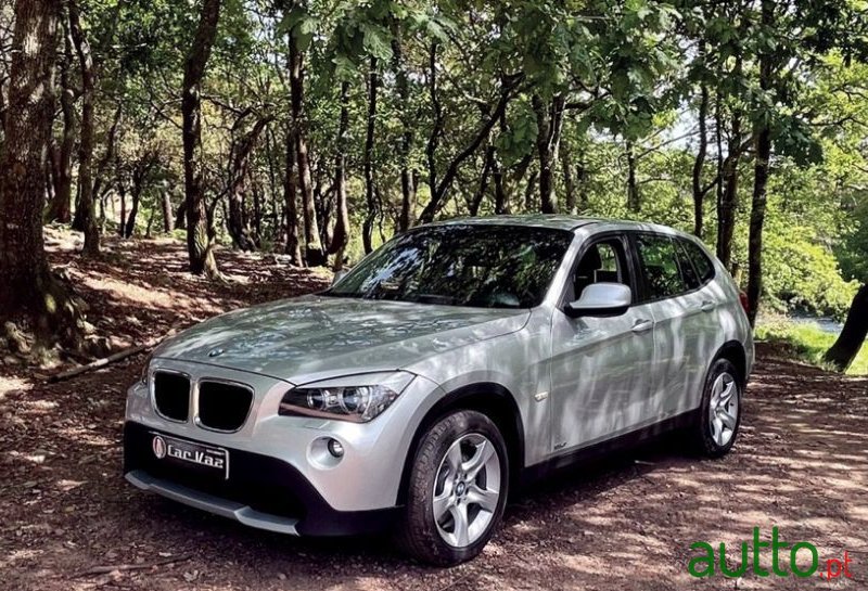 2011' BMW X1 photo #1