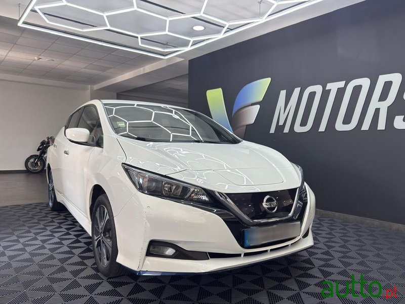 2020' Nissan Leaf photo #3