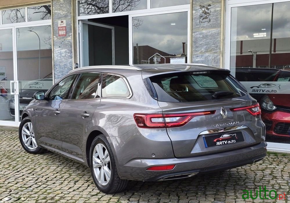 2017' Renault Talisman Sport Tourer photo #4