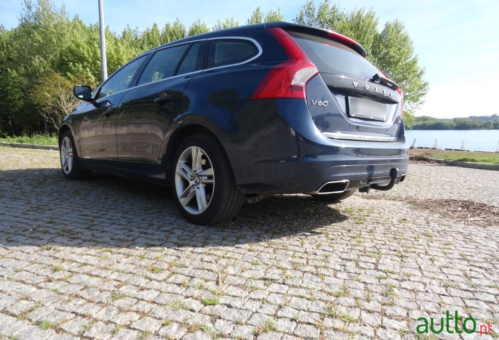 2013' Volvo V60 photo #5