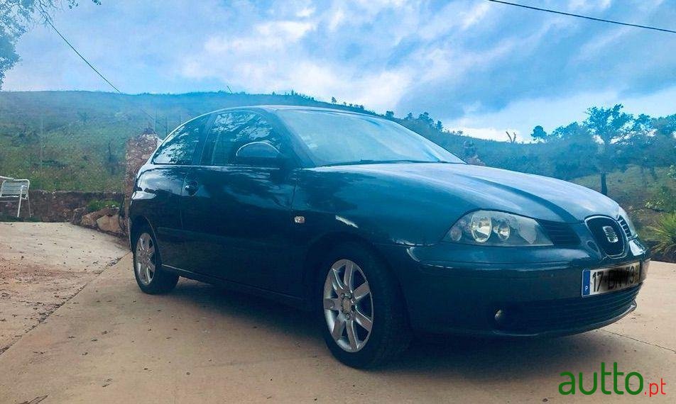 2006' SEAT Ibiza photo #2