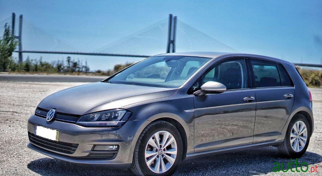 2015' Volkswagen Golf photo #2
