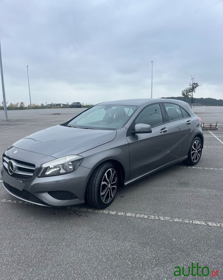 2013' Mercedes-Benz Classe A Standard photo #2