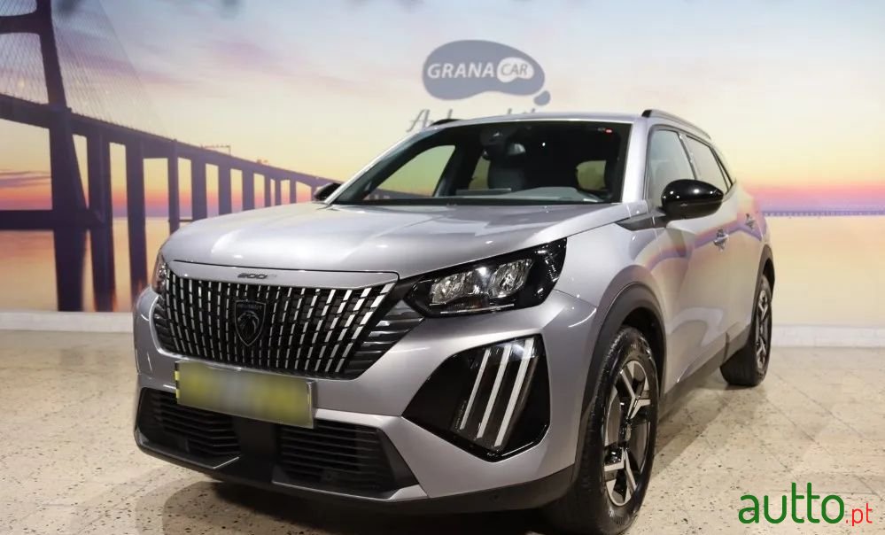 2024' Peugeot 2008 photo #1